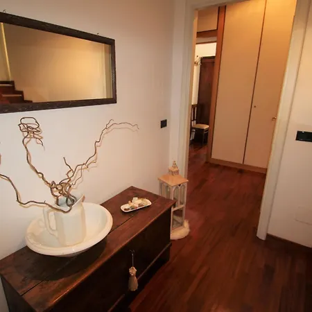 וילה Le Rondini By Interhome *