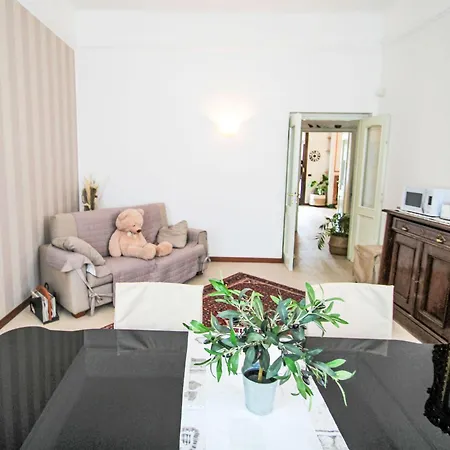 Le Rondini By Interhome Vila Castronno
